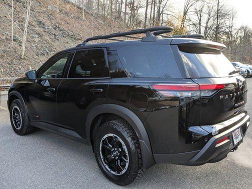 2025 Nissan Pathfinder Rock Creek 4WD