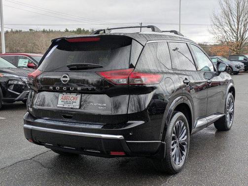 2025 Nissan Rogue Platinum