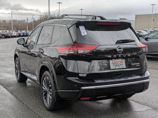 2025 Nissan Rogue Platinum