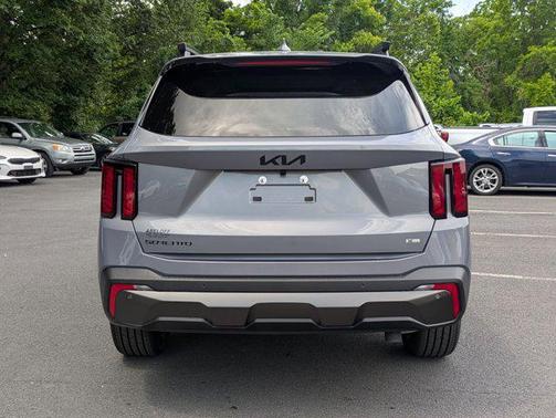 2025 Kia Sorento EX