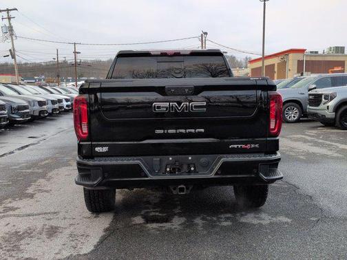 2022 GMC Sierra 1500 AT4X