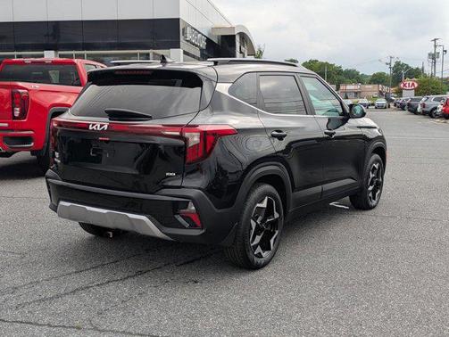 2025 Kia Seltos EX
