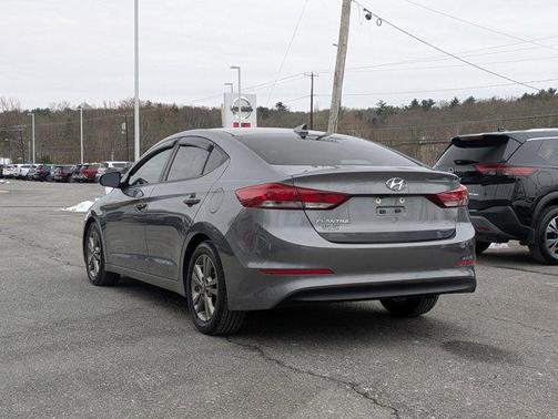 2018 Hyundai ELANTRA Value Edition