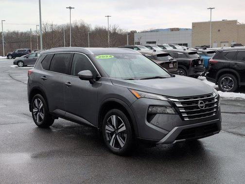 2024 Nissan Rogue SL