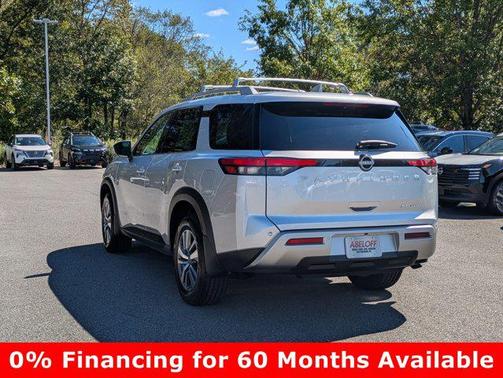 2025 Nissan Pathfinder SL 4WD