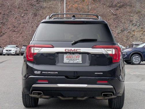2021 GMC Acadia Denali