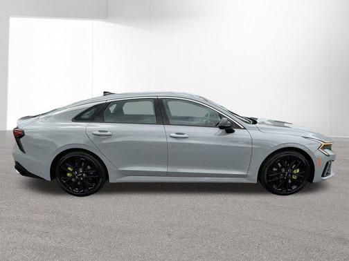 Wolf Gray 2026 Kia K5 GT