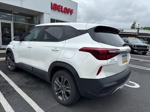 2023 Kia Seltos LX