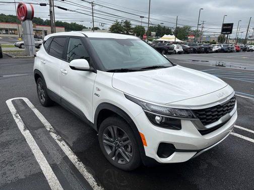 2023 Kia Seltos LX