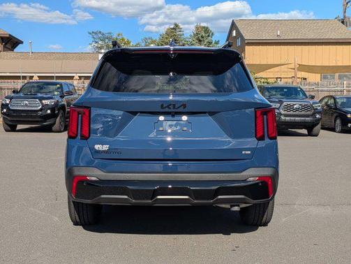 2026 Kia Sorento SX