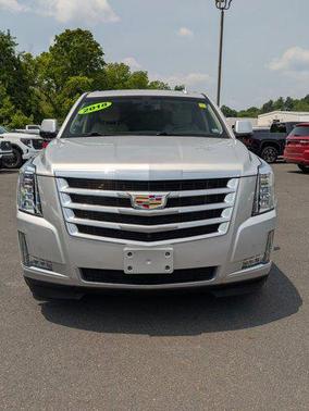 2018 Cadillac Escalade Base