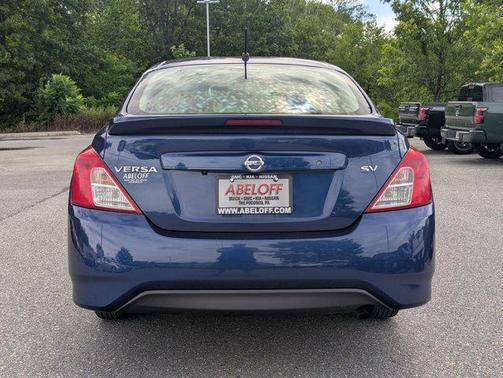 2019 Nissan Versa 1.6 SV