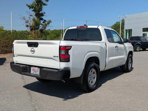 2025 Nissan Frontier S