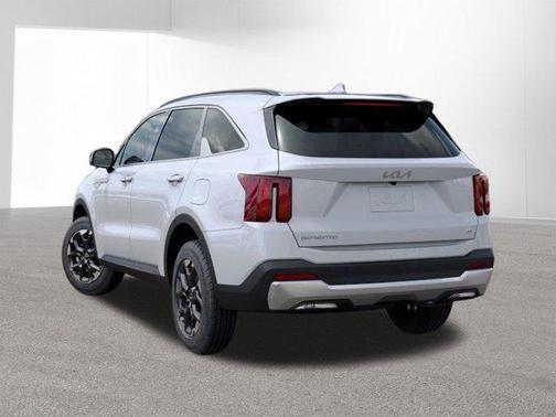 Glacial White Pearl 2026 Kia Sorento S