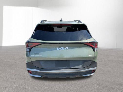 Jungle Green 2023 Kia Sportage X-Line