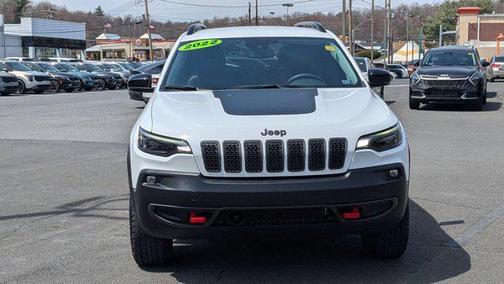 2022 Jeep Cherokee Trailhawk
