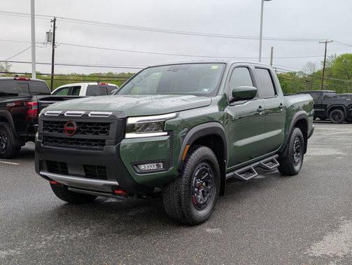2025 Nissan Frontier PRO-4X