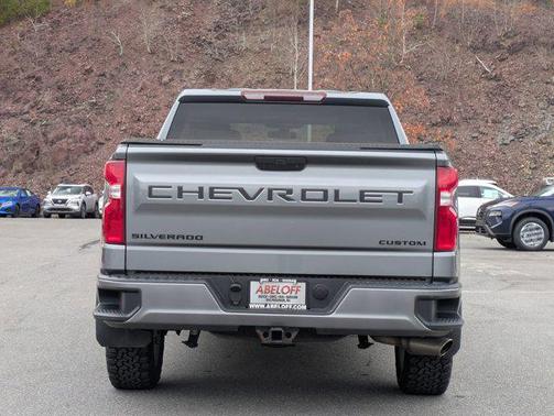 2020 Chevrolet Silverado 1500 Custom