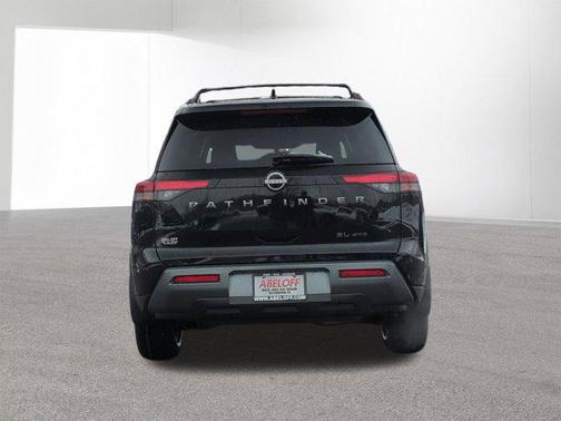Super Black 2026 Nissan Pathfinder SL