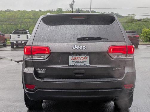 2018 Jeep Grand Cherokee Laredo E