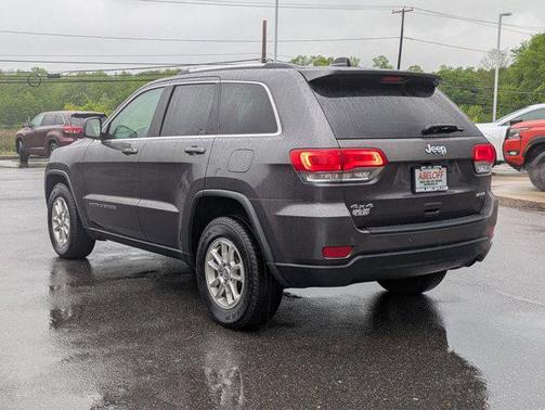 2018 Jeep Grand Cherokee Laredo E