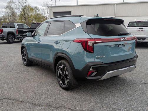2025 Kia Seltos EX