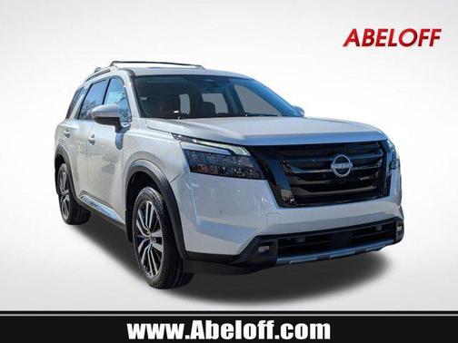 2025 Nissan Pathfinder Platinum 4WD