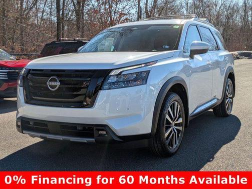 2025 Nissan Pathfinder Platinum 4WD