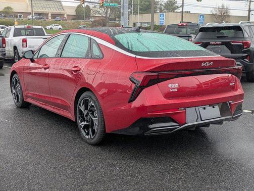 2025 Kia K5 GT-Line