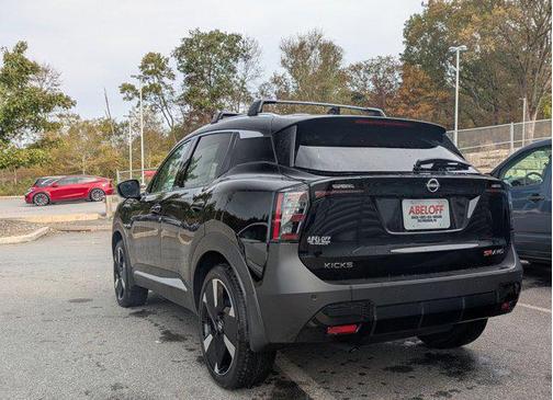 2026 Nissan Kicks SR