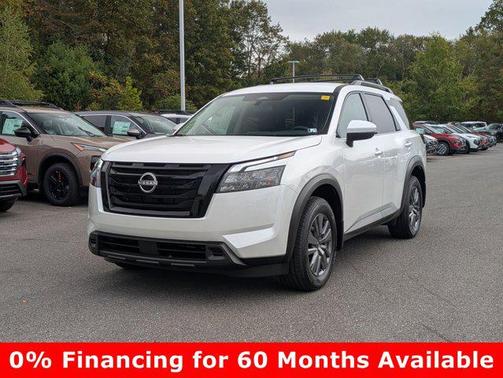 2025 Nissan Pathfinder SV 4WD