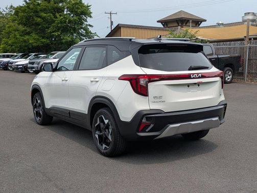 2025 Kia Seltos S
