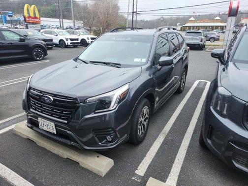 2024 Subaru Forester Premium