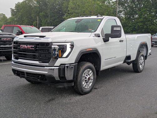 2025 GMC Sierra 2500 Base