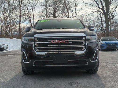 2023 GMC Acadia AWD SLT