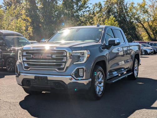 2022 GMC Sierra 1500 SLT