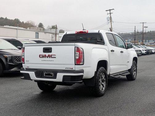 2022 GMC Canyon AT4