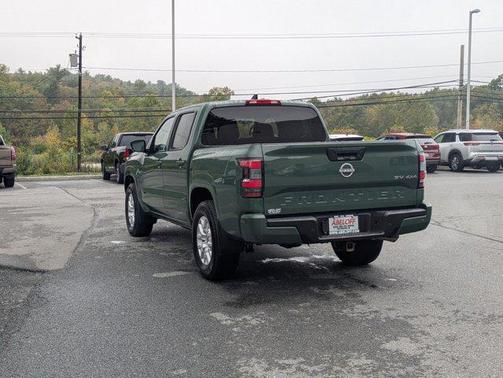 2023 Nissan Frontier SV