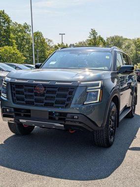2025 Nissan Armada PRO-4X 4WD