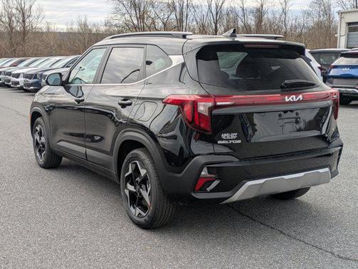 2025 Kia Seltos EX