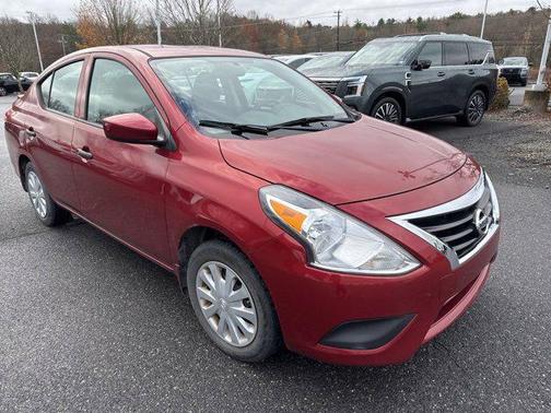2018 Nissan Versa 1.6 S+