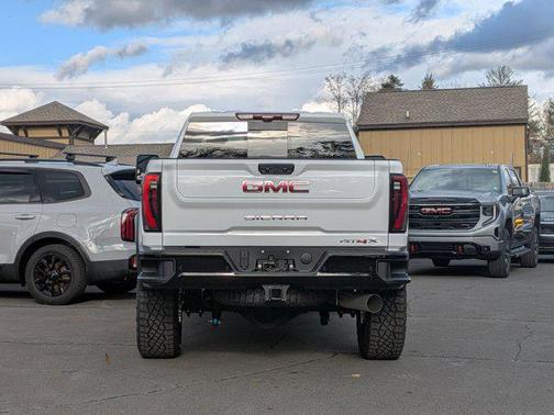 2026 GMC Sierra 2500 AT4