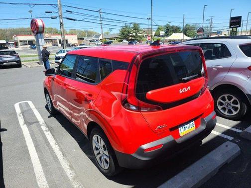 2022 Kia Soul LX