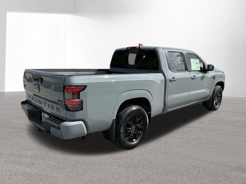 Boulder Gray Pearl 2026 Nissan Frontier SV