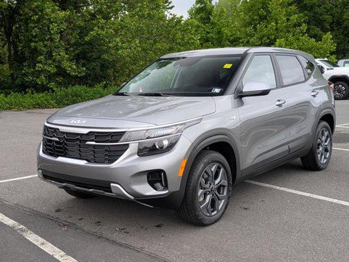 2025 Kia Seltos LX