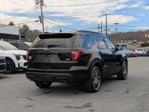 2019 Ford Explorer Sport