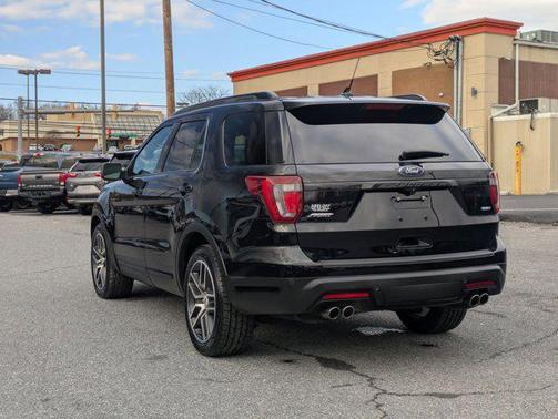 2019 Ford Explorer Sport