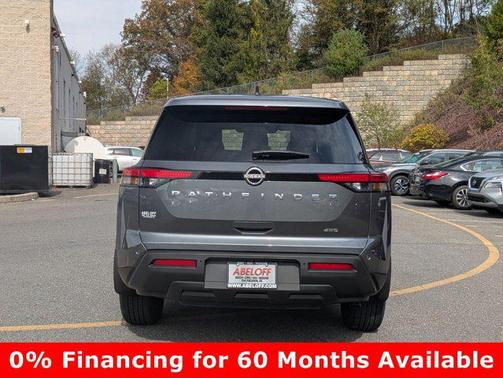 2025 Nissan Pathfinder S 4WD