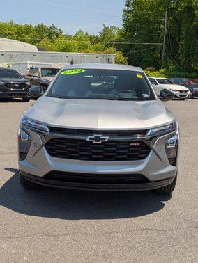 2024 Chevrolet Trax FWD 1RS