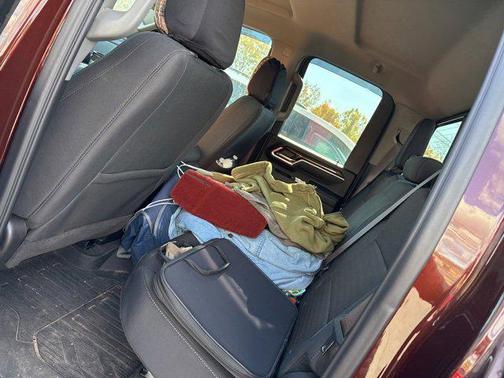 2024 GMC Sierra 2500 SLE